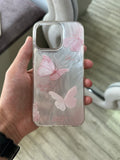 Coque papillon rose